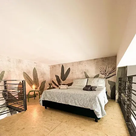 27 Apartment