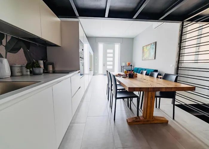 Апартаменты 27